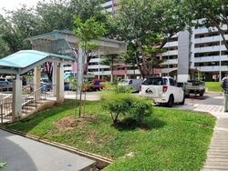 Yio Chu Kang Green (D20), Retail #456226971
